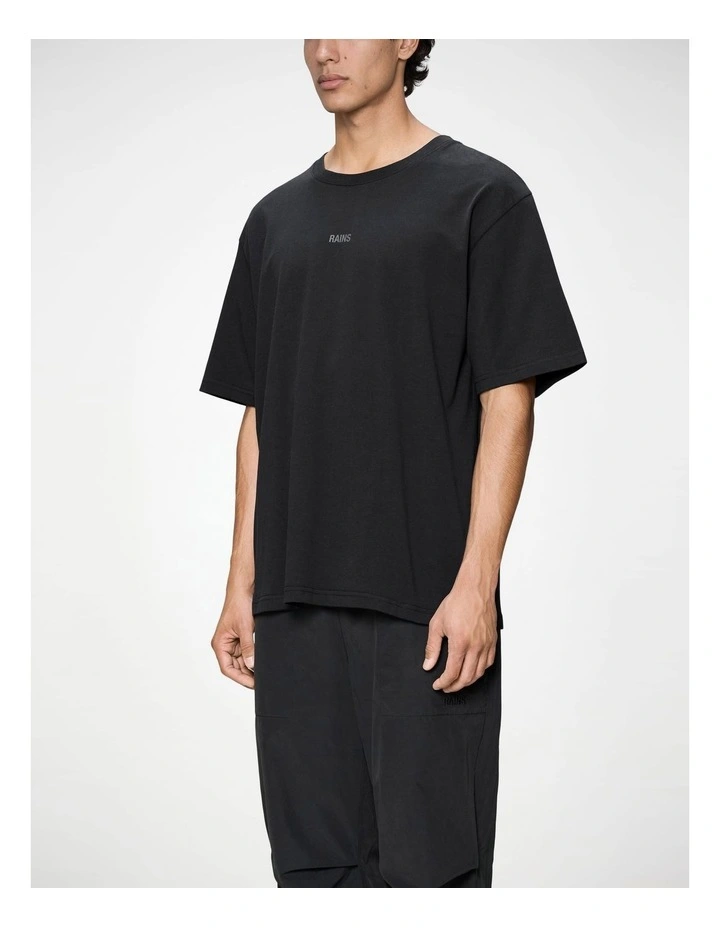 Classic T-Shirt Rains in Black image 3