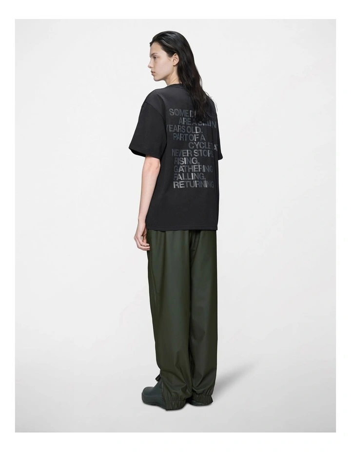 Classic T-Shirt Rains in Black image 7