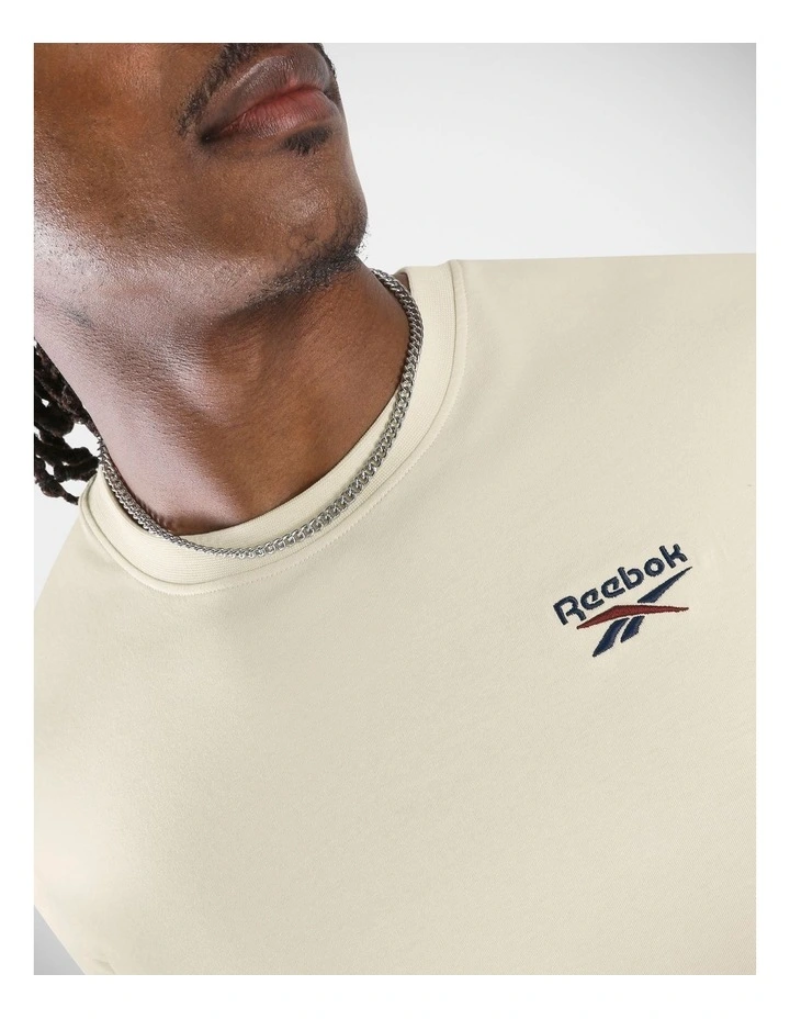 Id 2-Colour Logo Tee Linen image 4