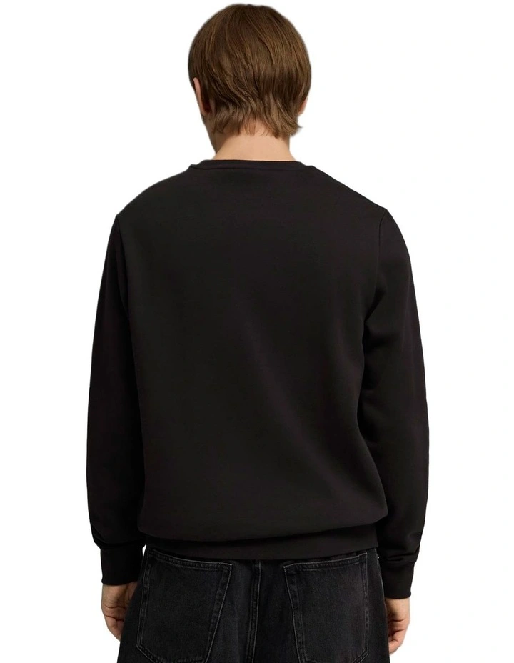 Essentials Small No.1 Logo Centered Crew in PUMA Black image 2