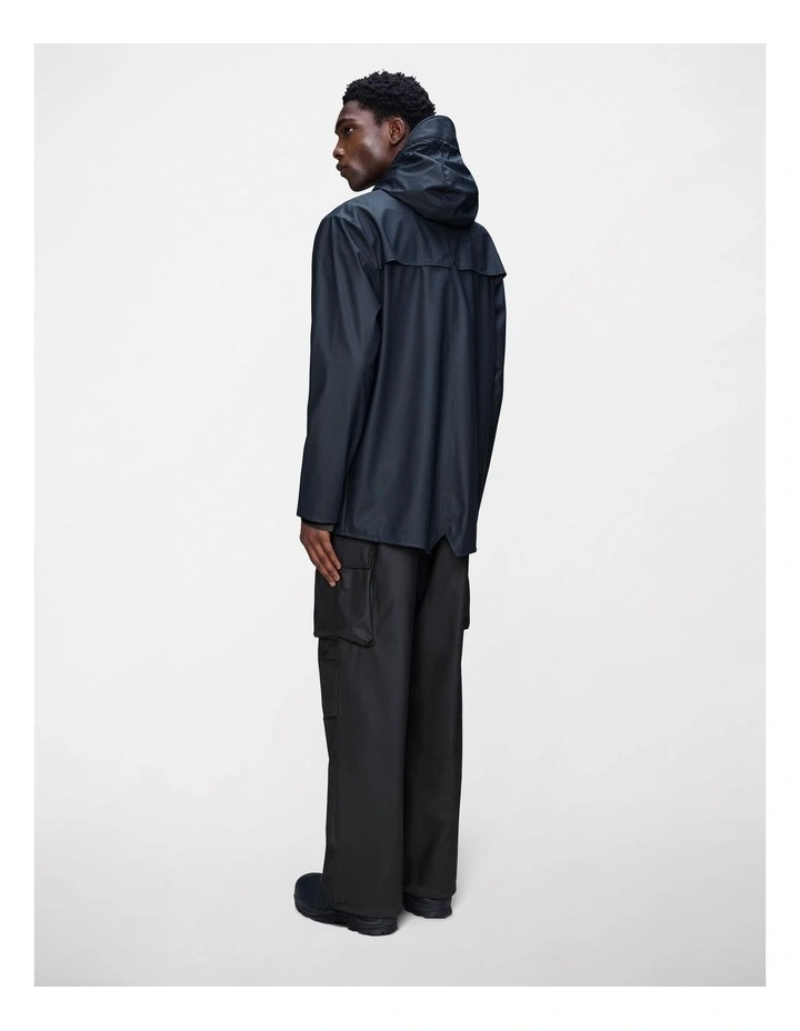 Jacket in Navy image 4