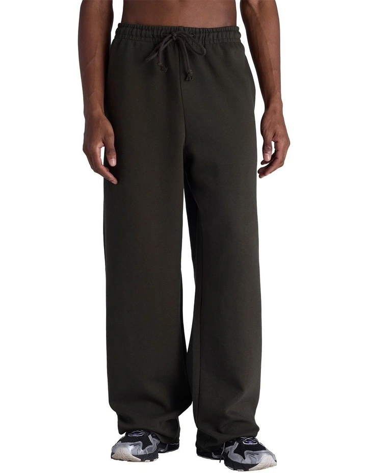 Straight Base Jogger in Green image 1