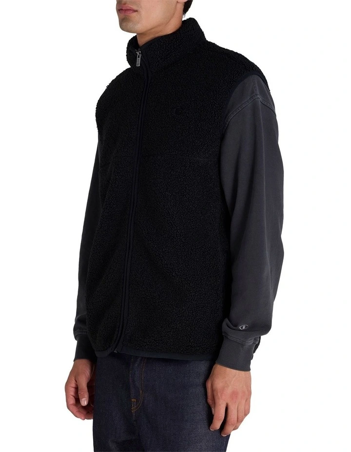 Sherpa Vest in Black image 3