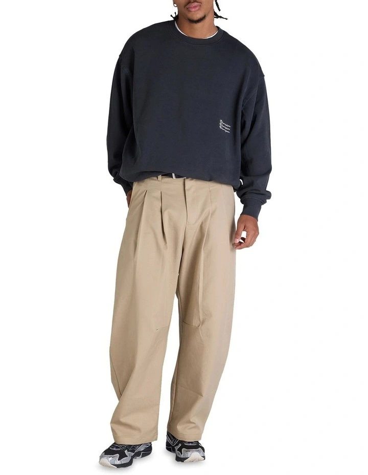 Rochester Vintage Wash Crewneck Knitwear in Black image 4