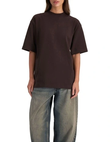 Lifestyle Elevated Tee in Brown