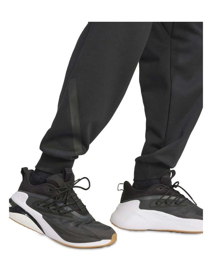 Zne Tracksuit Bottoms in Black image 6
