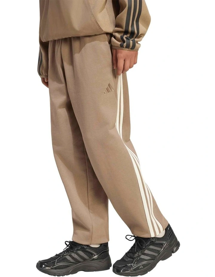 Kit 3-stripes Regular Cuffed Joggers in Khaki image 1