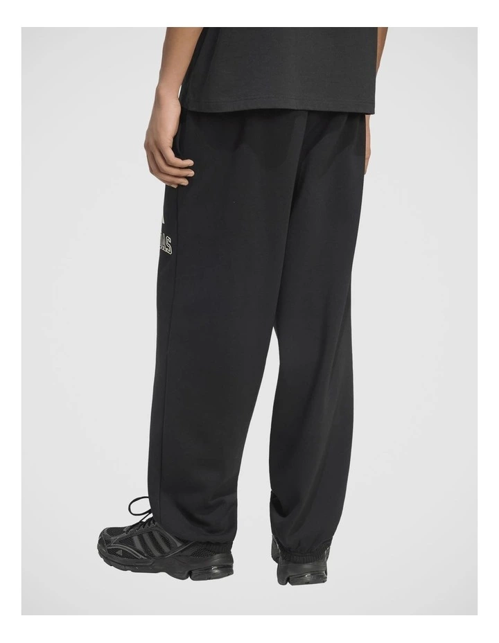 Seasonal Essentials Collegiate Fleece Cuffed Joggers image 2