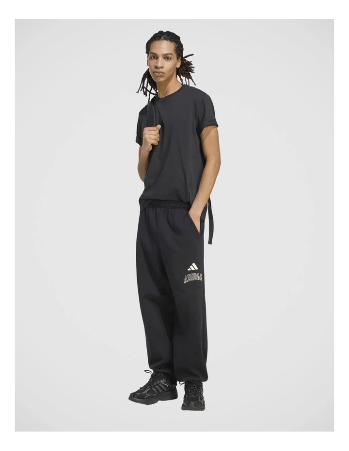 Seasonal Essentials Collegiate Fleece Cuffed Joggers image 3