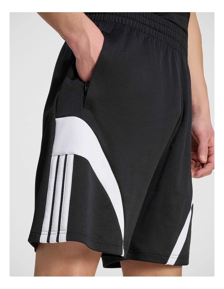 HOUSE OF TIRO SHORTS image 5
