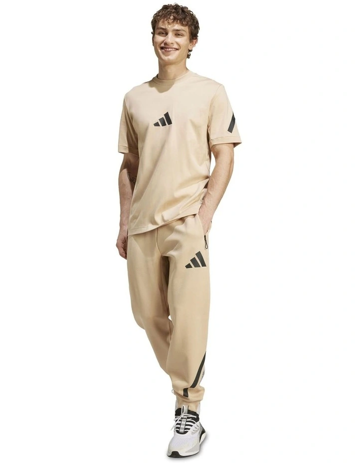 Z.N.E. T-Shirt in Beige image 5