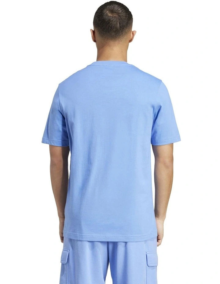 Essentials Small Logo Single Jersey T-shirt in Blue image 2