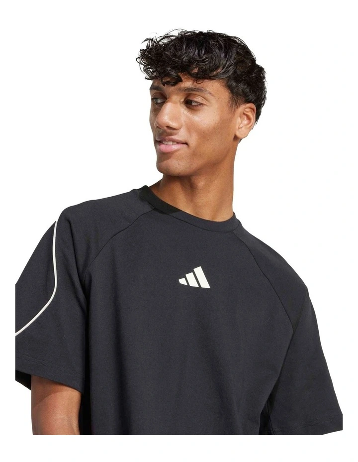 Stadium T-shirt in Black/Off White image 4