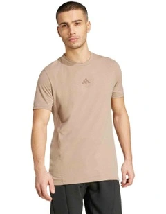 Training Workout T-shirt in Brown