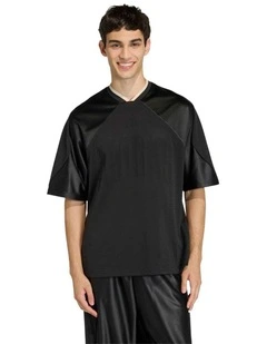 Stadium Graphic Mesh T-shirt in Black