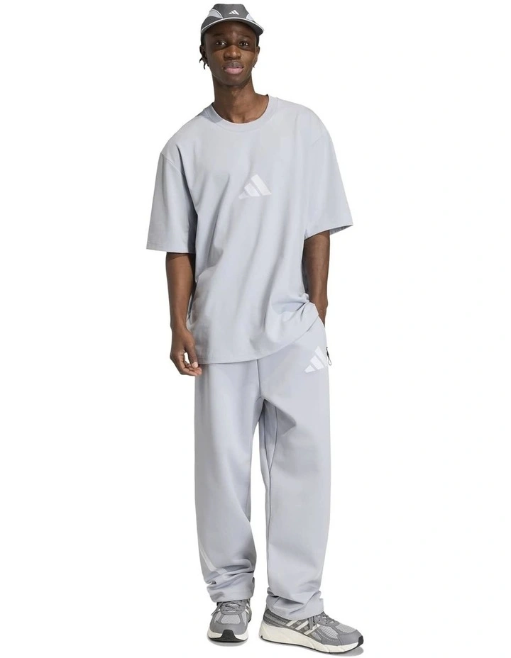 Z.N.E. Loose-Fit T-shirt in Grey image 3