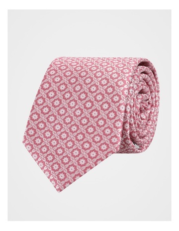 Pink colour