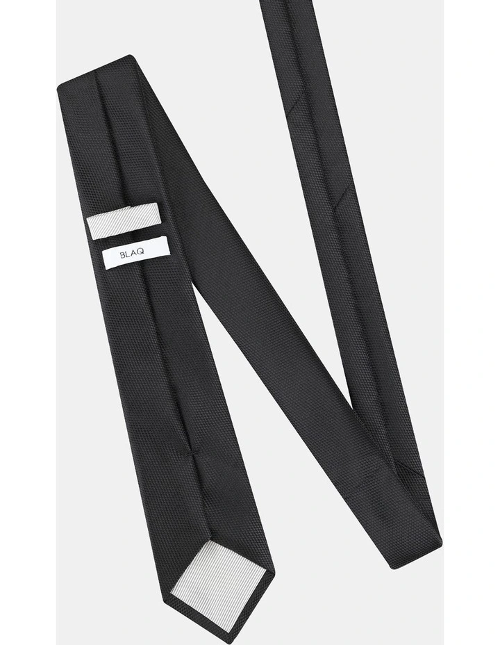 POLY TEXTURED TIE image 3