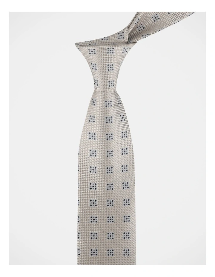 BLAQ JAQUARD TIE CREAM image 2