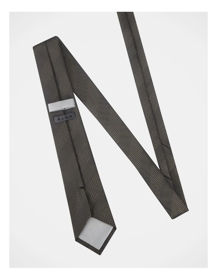 BLAQ TEXTURED STRIPE TIE OLIVE image 3