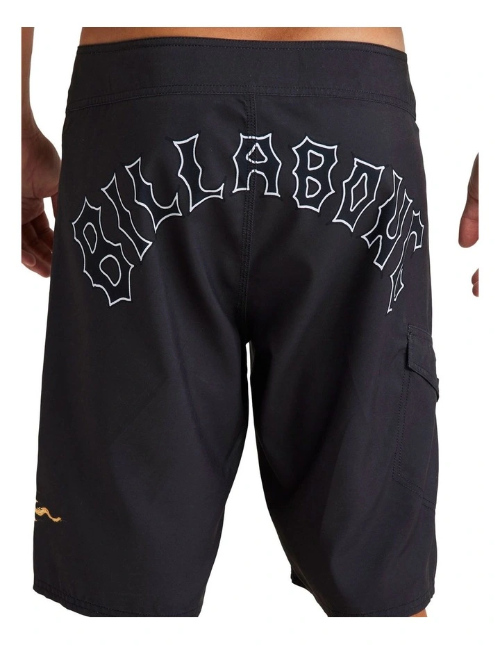 Flame Og Shorts in Black image 6