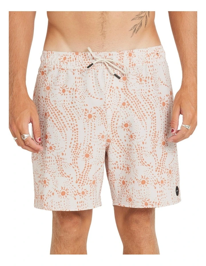 Va Elastic Shorts 17 in Beige image 1