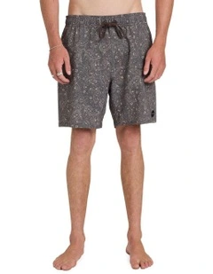 Atlas Elastic 17 Boardshorts in Brown