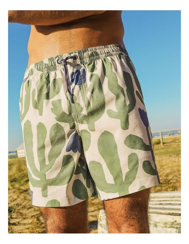 Pablo Prickles Shorts in Ecru image 4