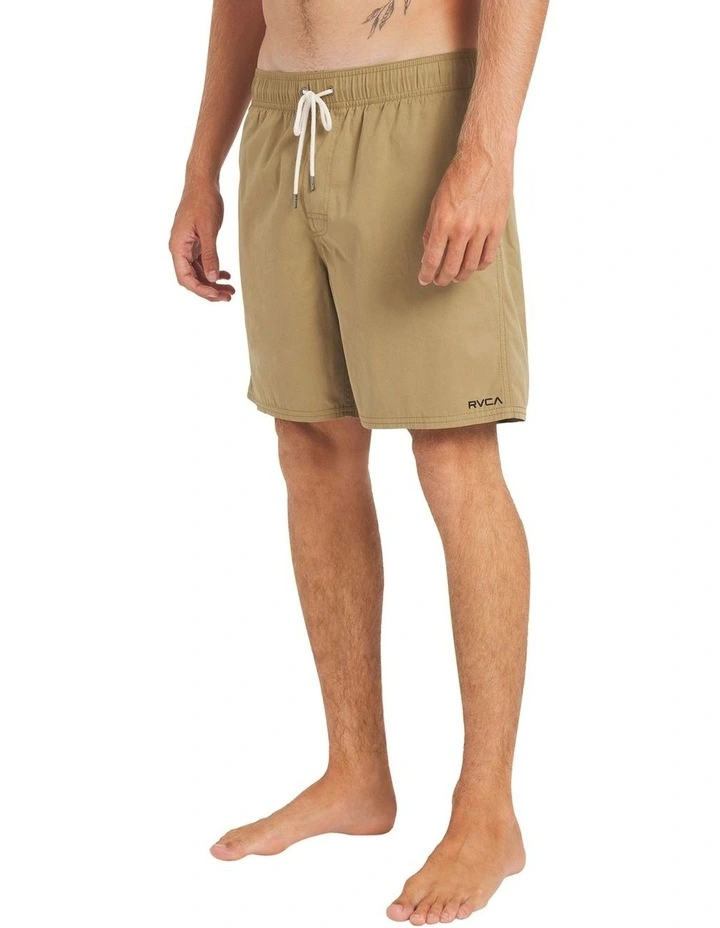 Opposites Elastic 2 17 Inch Hybrid Shorts in Brown image 3