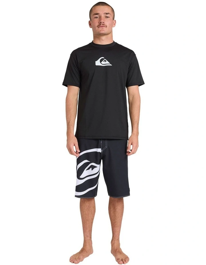 Solid Streak Short Sleeve in Black image 5