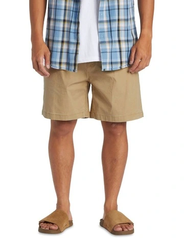 Taxer Shorts in Beige