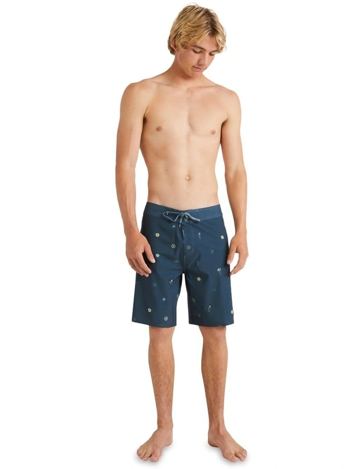 Surfsilk 69 Boardshort in Midnight Navy image 5