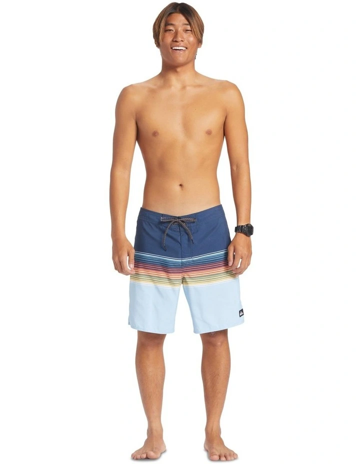 Everyday Swell Vision Boardshort in Midnight Navy image 5