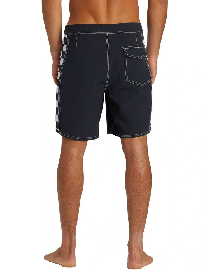Original Arch 18 Shorts in Black image 2