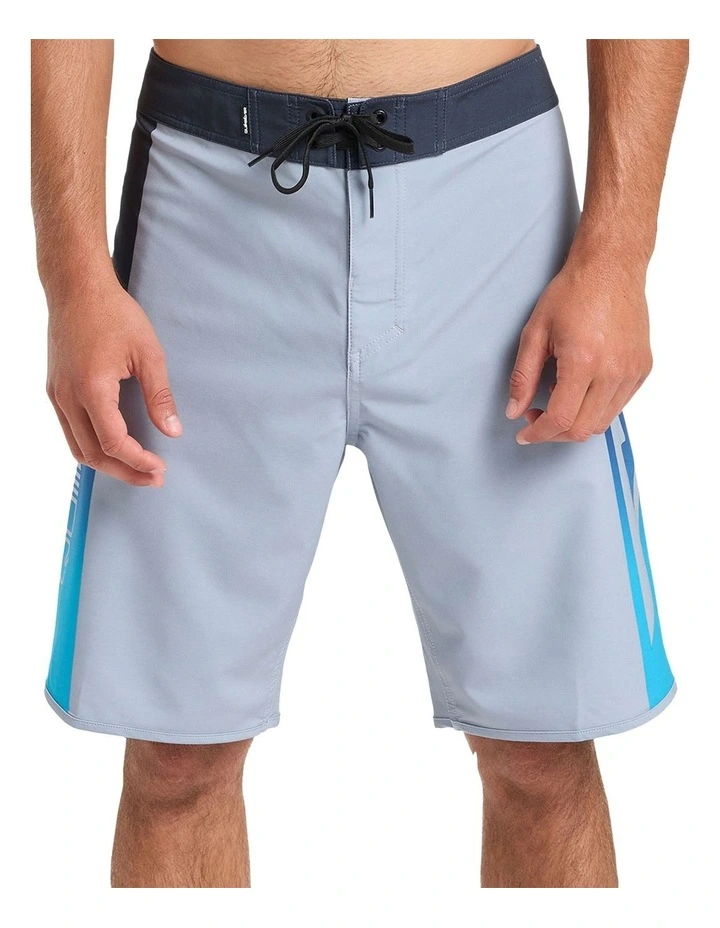 Surfsilk Holmes 20 Broadshort in Silver image 1