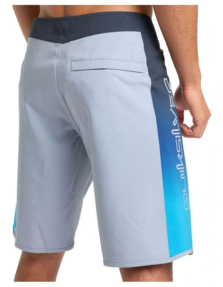 Surfsilk Holmes 20 Broadshort in Silver image 5