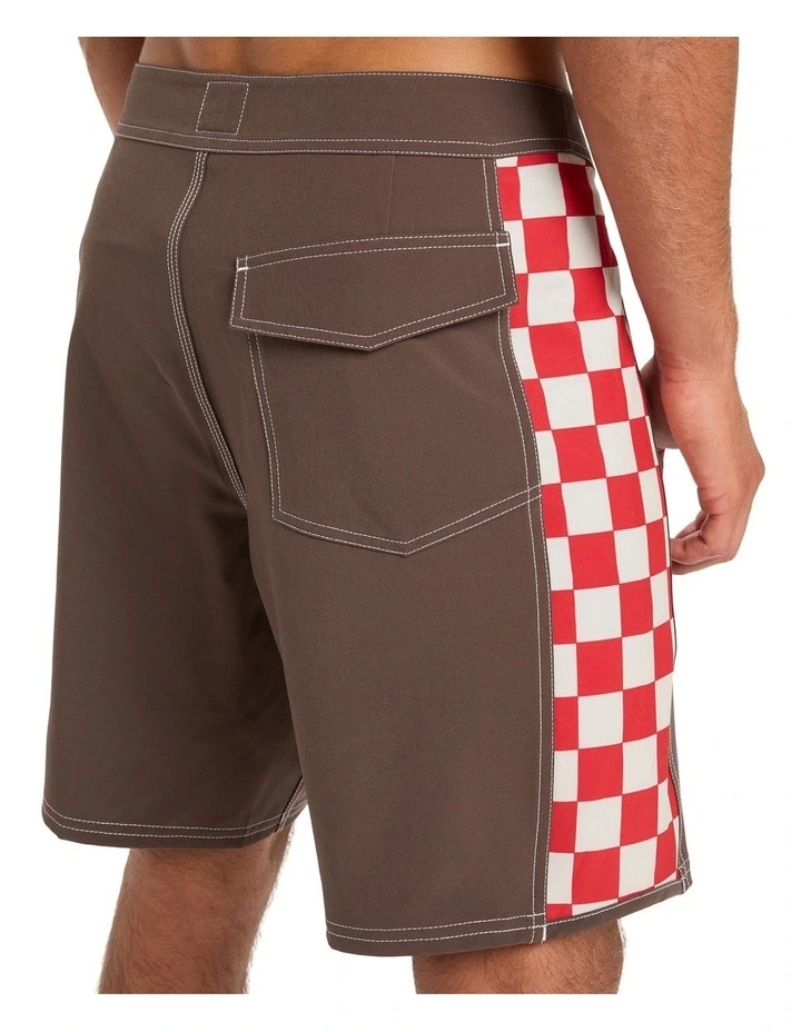 Original Arch 18 Shorts in Chocolate Brown image 4