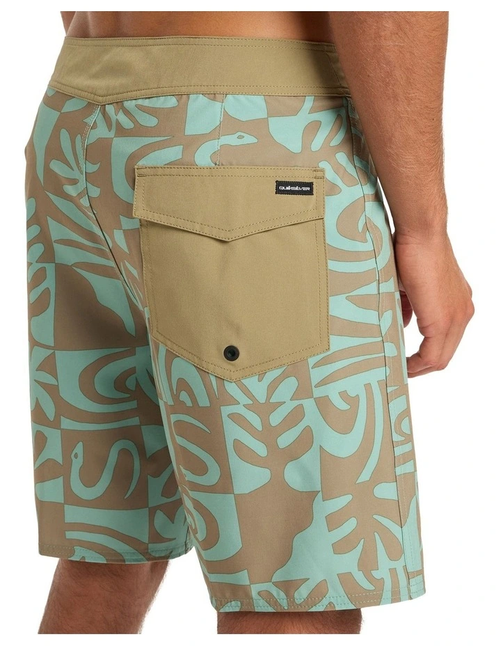 Surfsilk Straight Leg 18 Shorts in Granite Green image 4