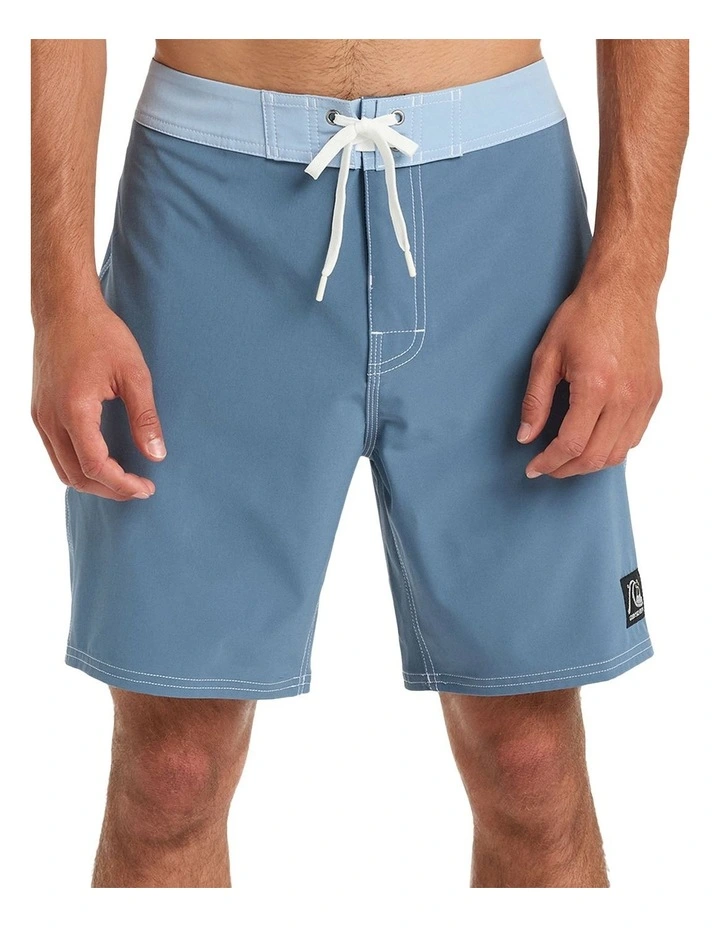 Original Straight Leg 18 Short in Blue image 1