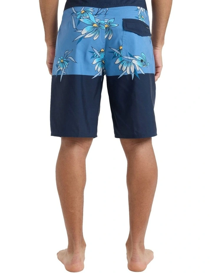 Everyday Boardshorts 20 Inch in Blue image 2