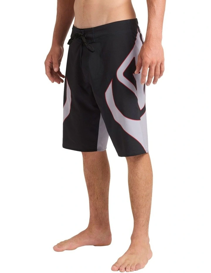 Interceptor Boardshorts 19 Inch in Black image 3