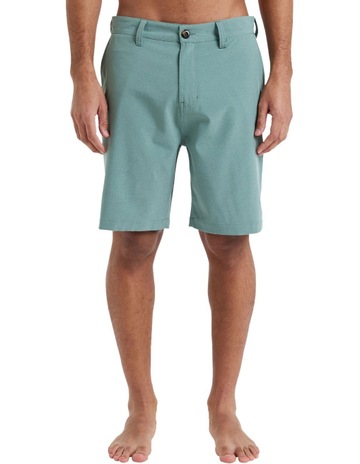 Union Heater Hybrid Shorts 19 Inch in Green