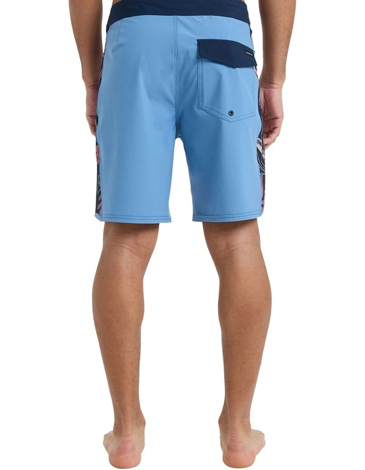 Surfsilk Boardshorts 19 Inch in Blue image 2