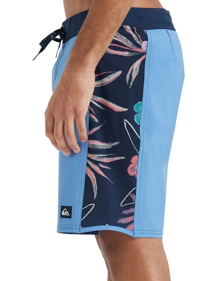 Surfsilk Boardshorts 19 Inch in Blue image 3
