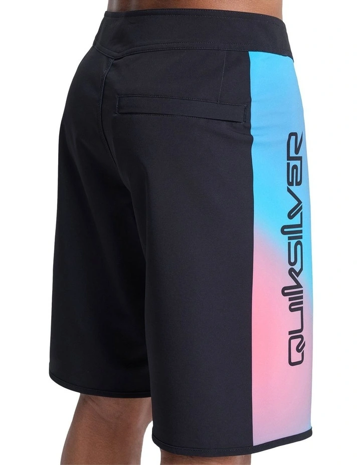 Surfsilk Holmes Boardshorts 20 Inch in Black image 4