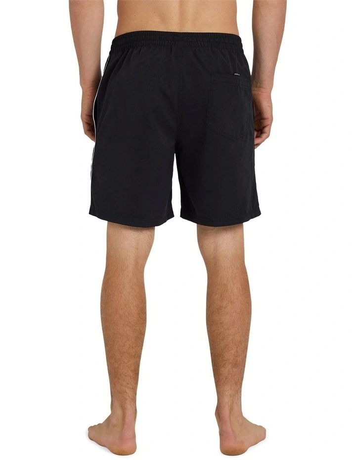 Everyday Vert 2.0 17 Inch Volley Shorts image 2