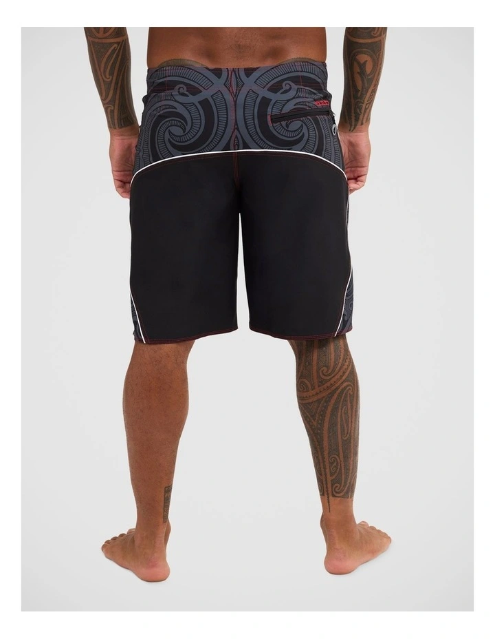 Takarangi 21 Inch Boardshorts image 2
