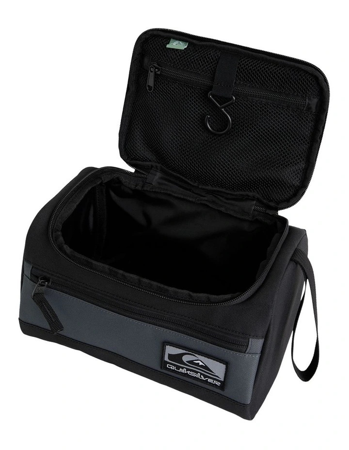 Transit 6L Toiletry Bag image 4