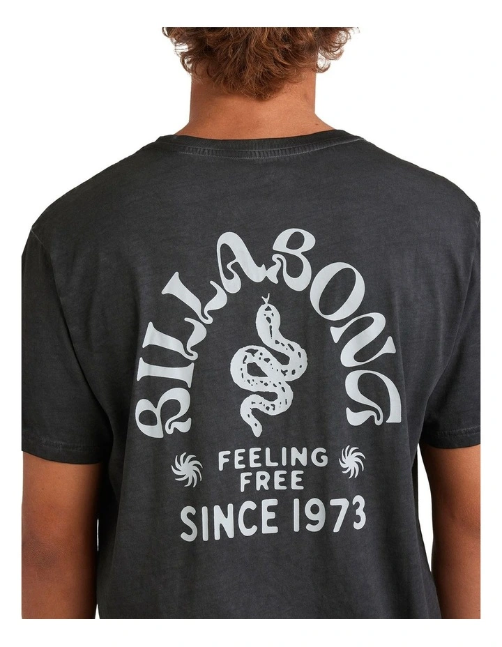 Big Wave Shaz Short Sleeve T-shirt in Black image 4