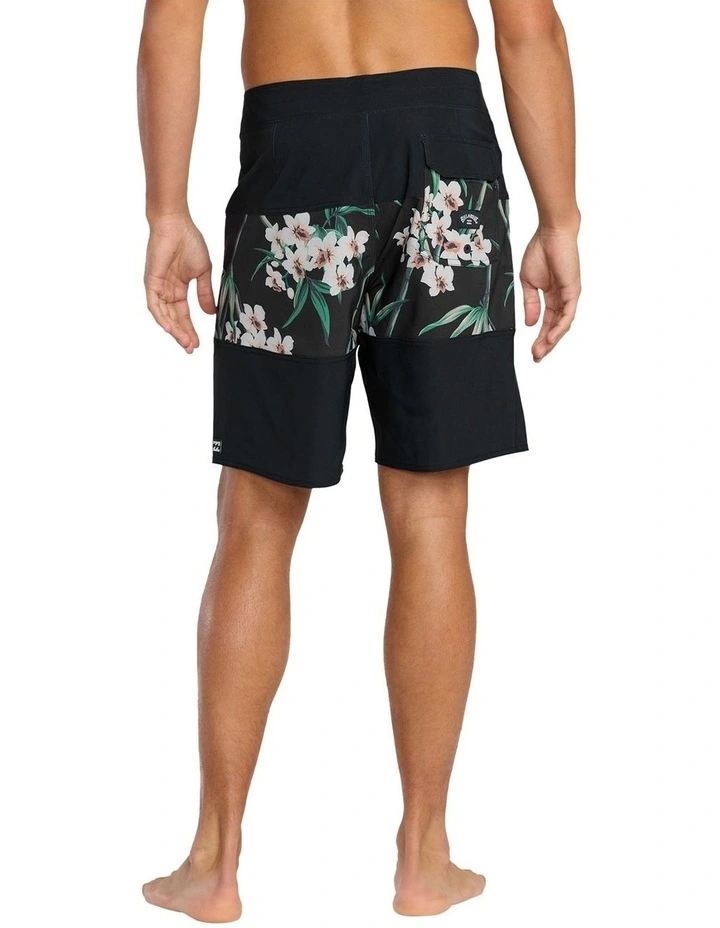 Tribong Pro Boardshorts image 2
